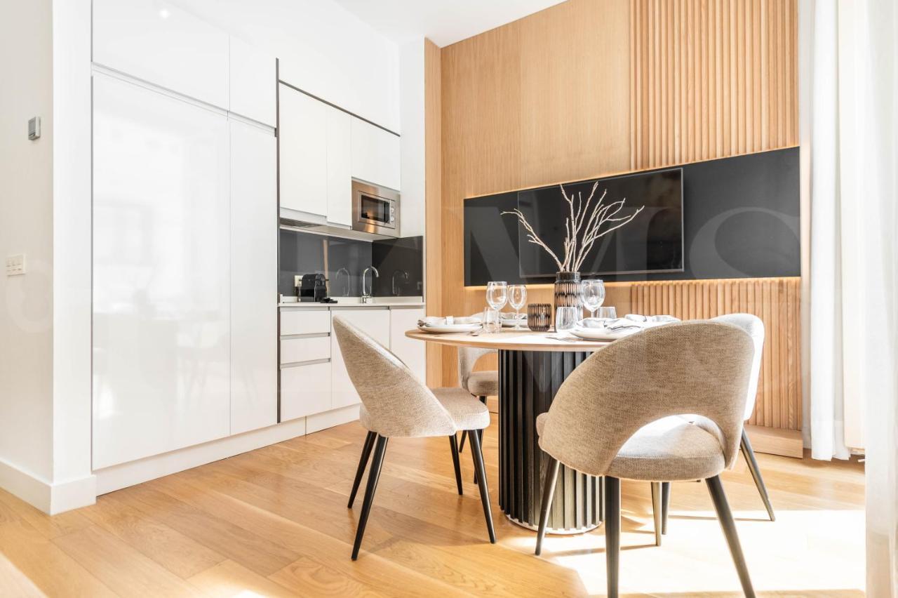 Apartment With Balcony In The Heart Of Malaga By Rems Buitenkant foto